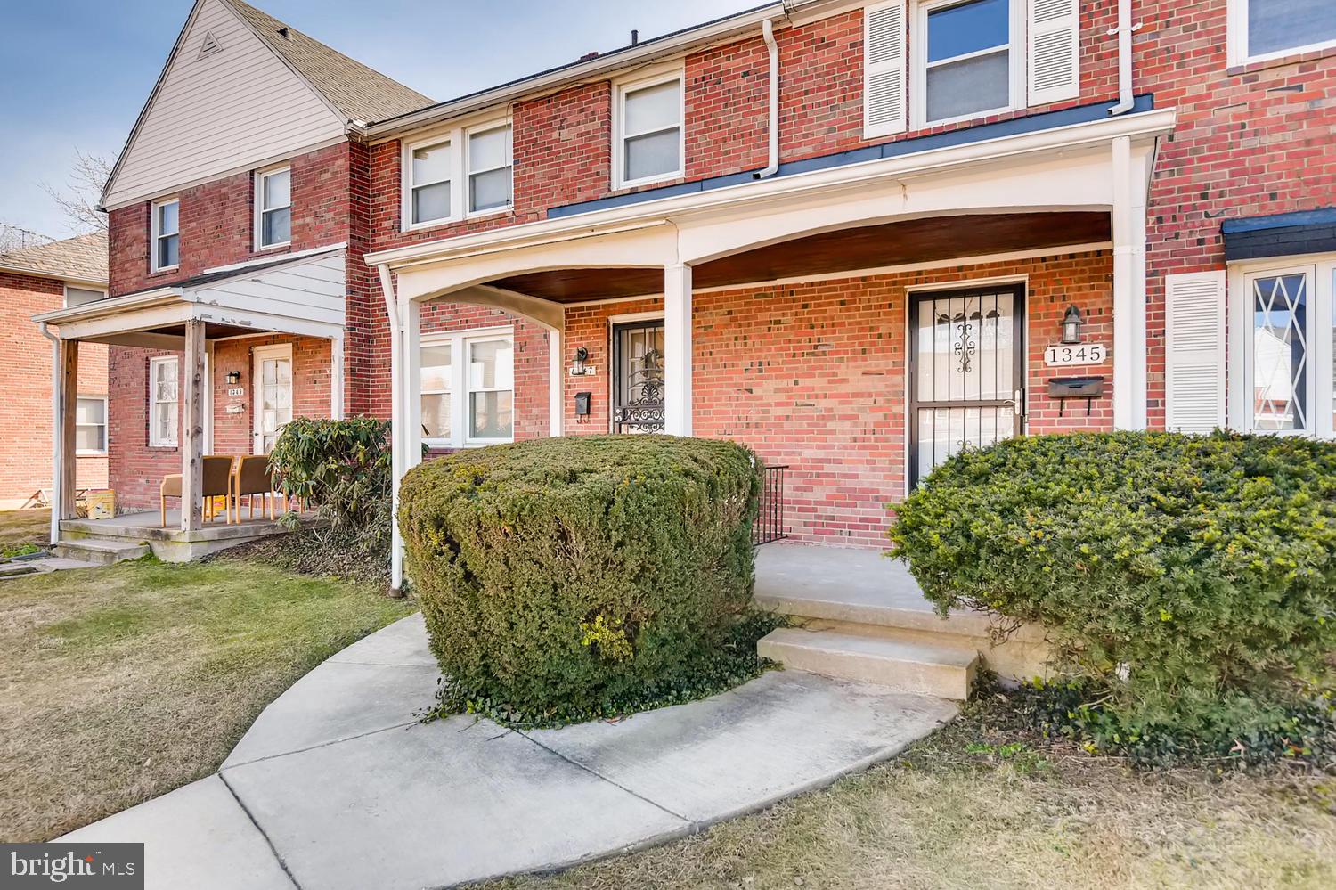 1345 Crofton Road Baltimore, MD 21239 - Photo 3 of 15