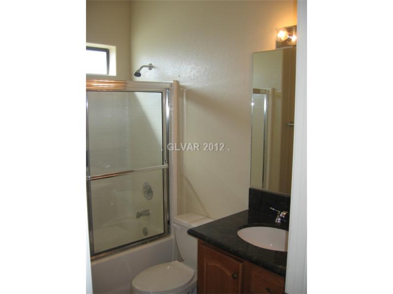3200 Winery Road Pahrump, NV 89048 - Photo 16 of 21 Bathroom.