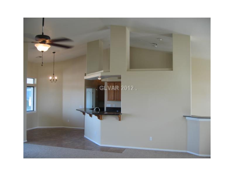 3200 Winery Road Pahrump, NV 89048 - Photo 8 of 21 Kitchen.