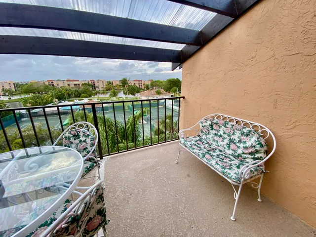$2,400 | 755 Dotterel Road, Unit 1510, Delray Beach, FL 33444