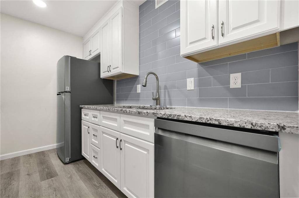 1166 Booth Road Southwest, Unit 202 Marietta, GA 30008 - Photo 13 of 23