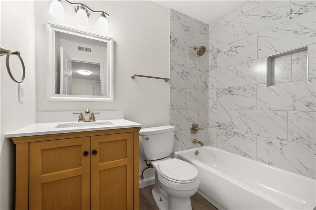 1166 Booth Road Southwest, Unit 202 Marietta, GA 30008 - Photo 17 of 23