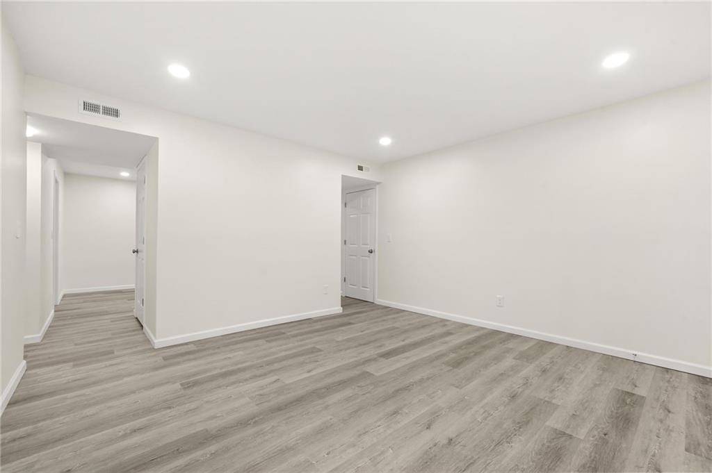 1166 Booth Road Southwest, Unit 202 Marietta, GA 30008 - Photo 8 of 23