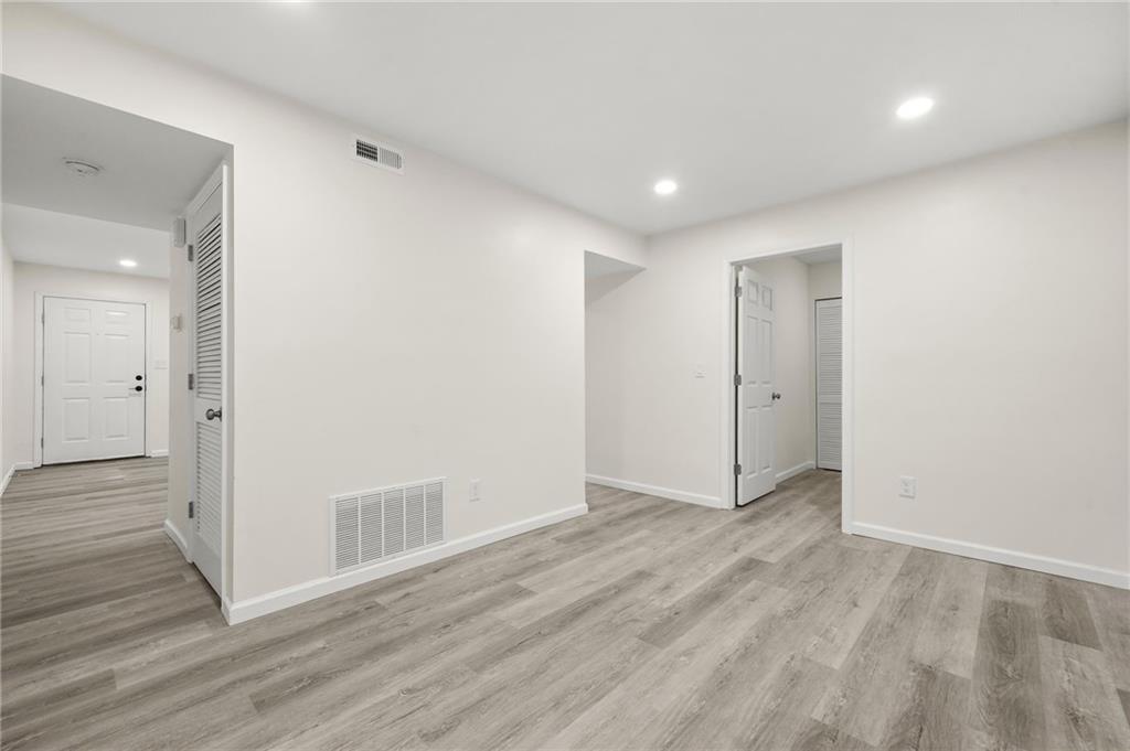 1166 Booth Road Southwest, Unit 202 Marietta, GA 30008 - Photo 10 of 23