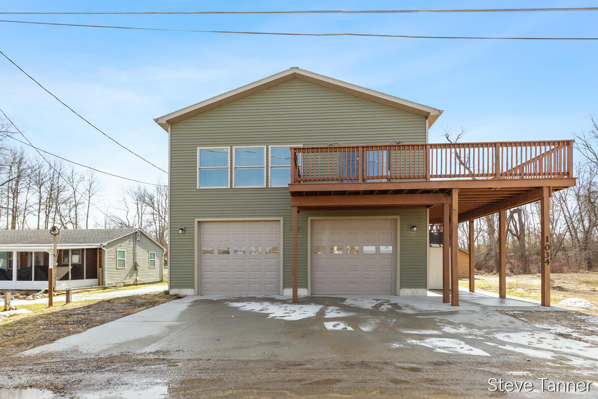 1034 Thompson Street Southwest Stanton, MI 48888 - Photo 2 of 40 1034-Thompson_001