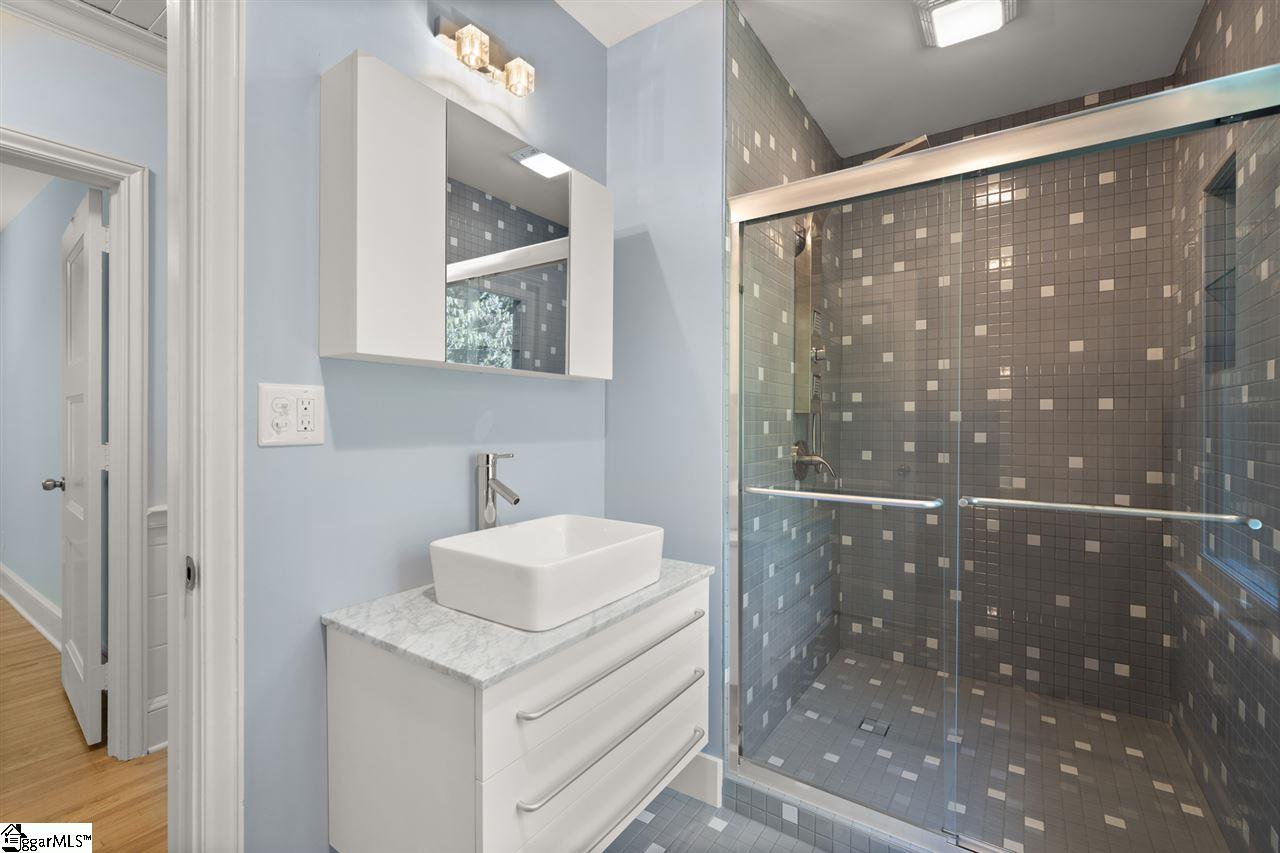 218 Sweetbriar Road Greenville, SC 29615 - Photo 27 of 36 Gallery Image 27