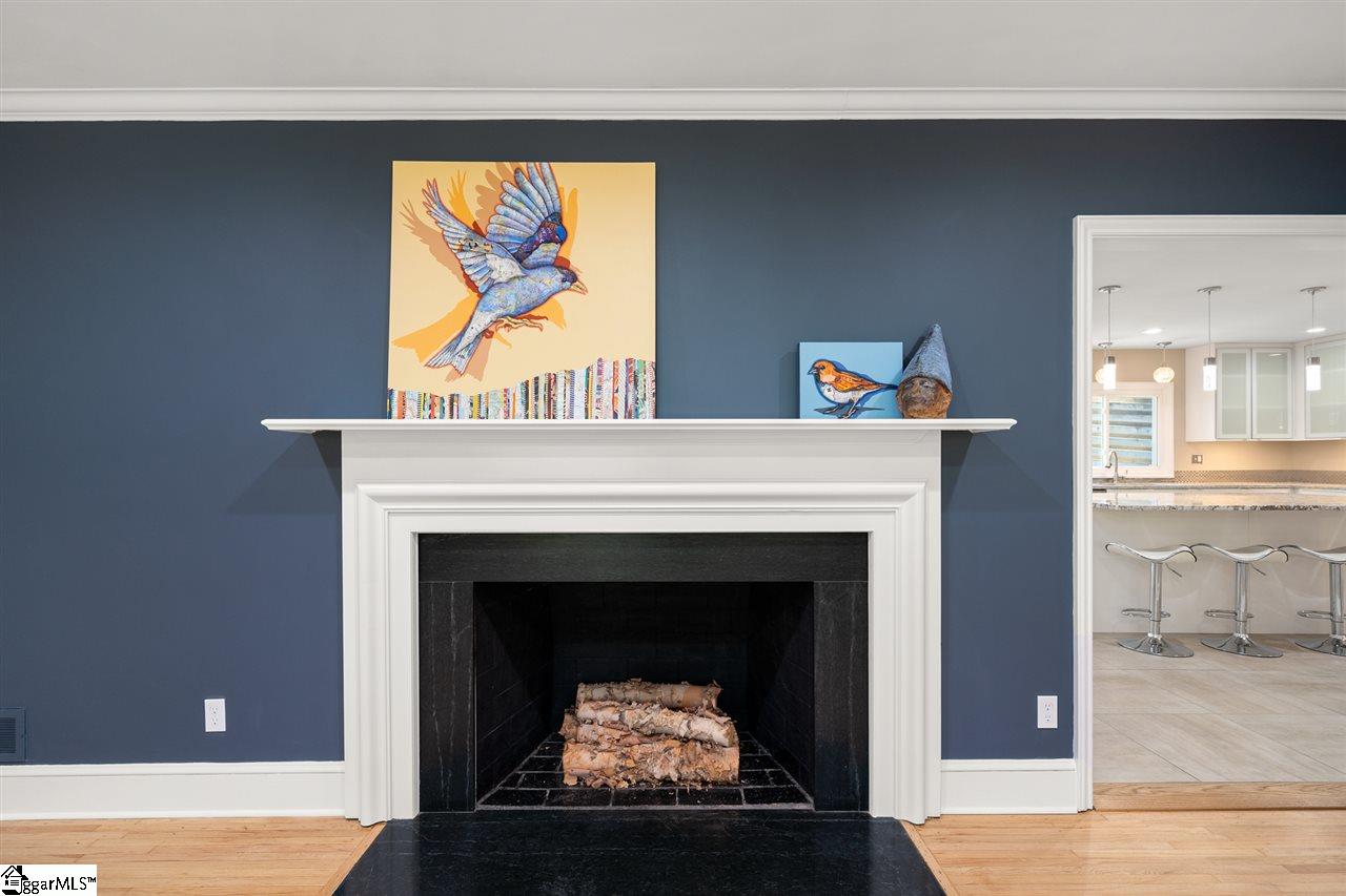 218 Sweetbriar Road Greenville, SC 29615 - Photo 8 of 36 Gallery Image 8