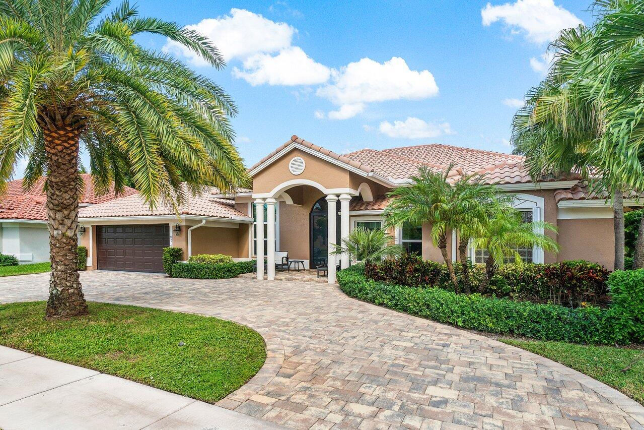 10576 Maple Chase Drive Boca Raton, FL 33498 - Photo 3 of 61 002-