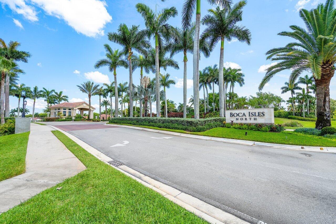 10576 Maple Chase Drive Boca Raton, FL 33498 - Photo 54 of 61 058