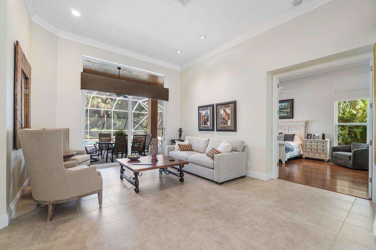 10576 Maple Chase Drive Boca Raton, FL 33498 - Photo 8 of 61 008