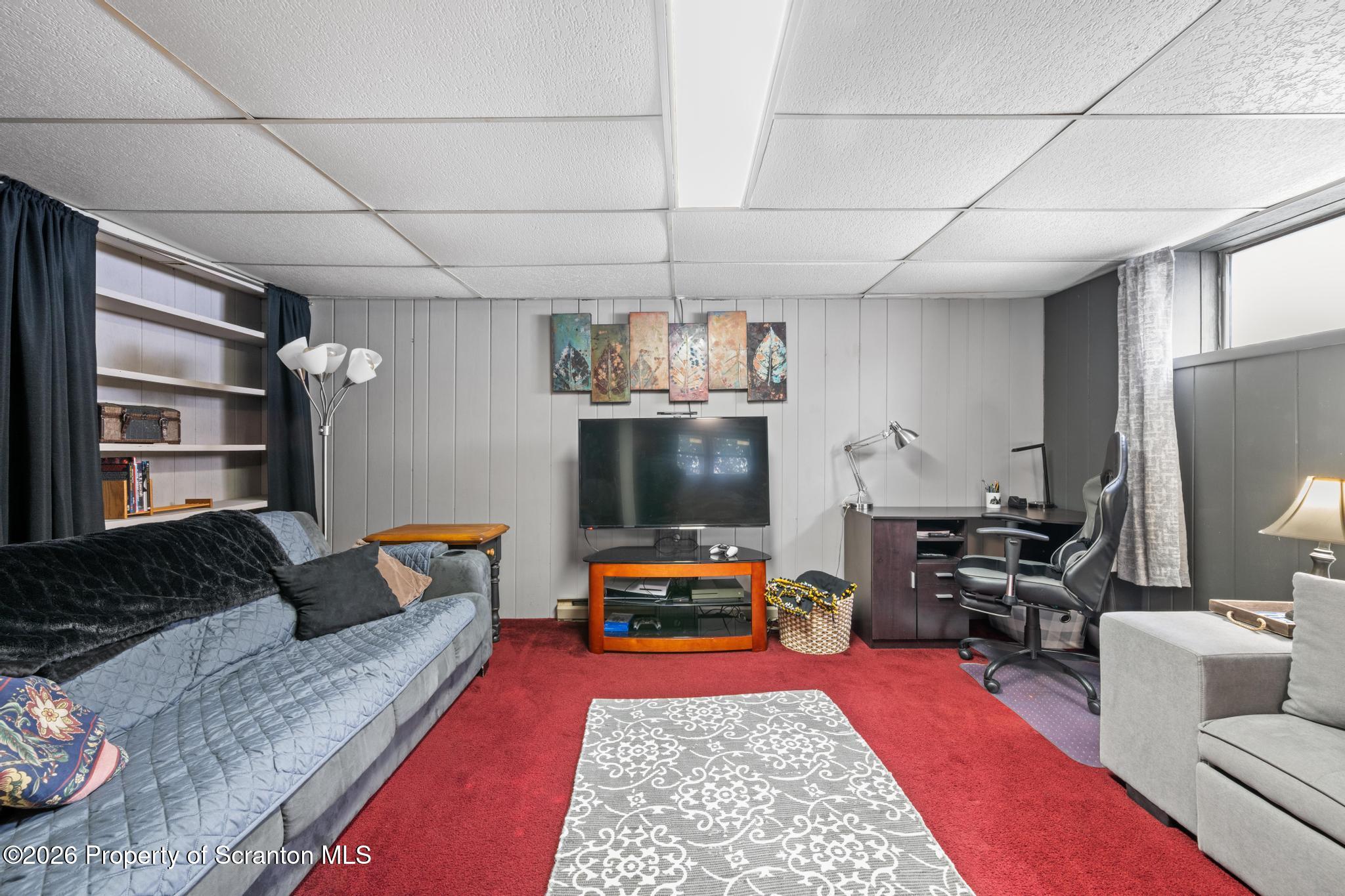 424 New Street Duryea, PA 18642 - Photo 28 of 37 LL family rm