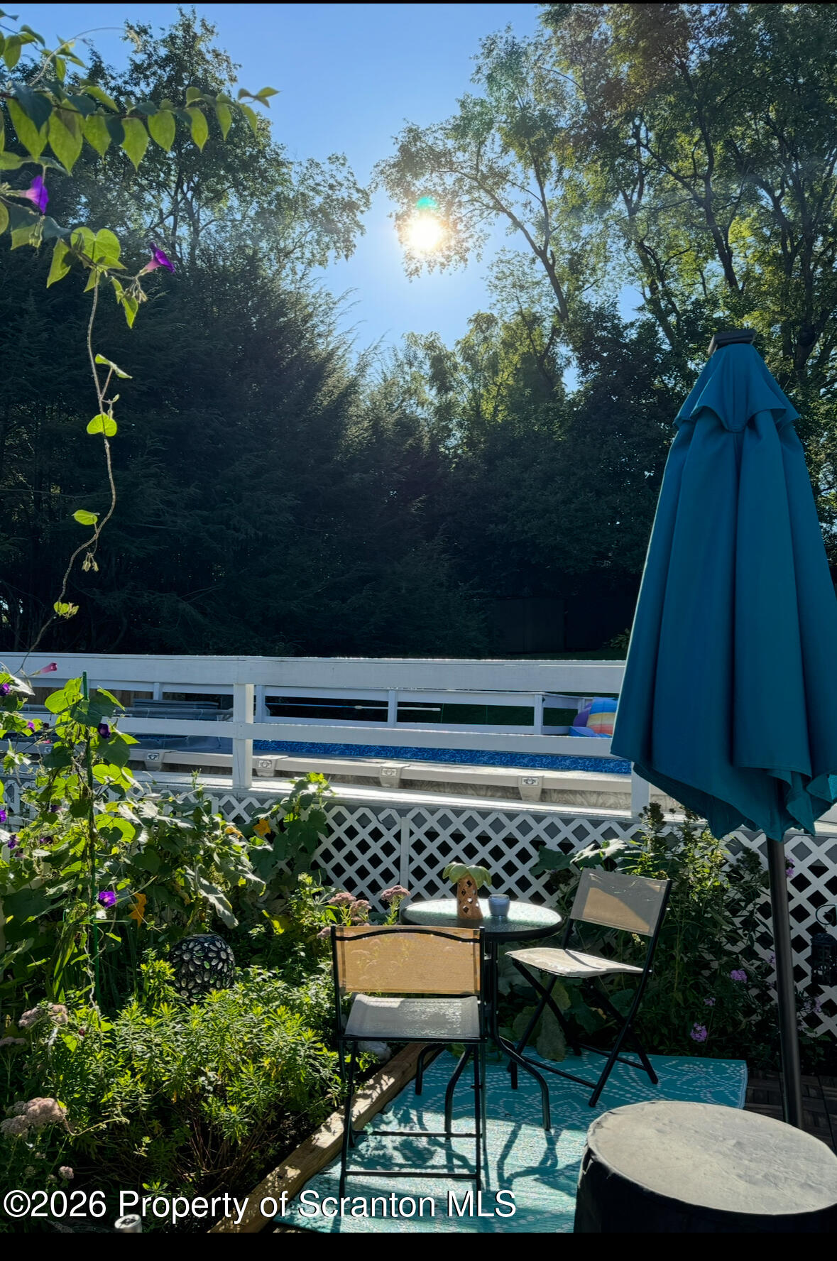 424 New Street Duryea, PA 18642 - Photo 36 of 37 Outdoor Seating Area-Summer