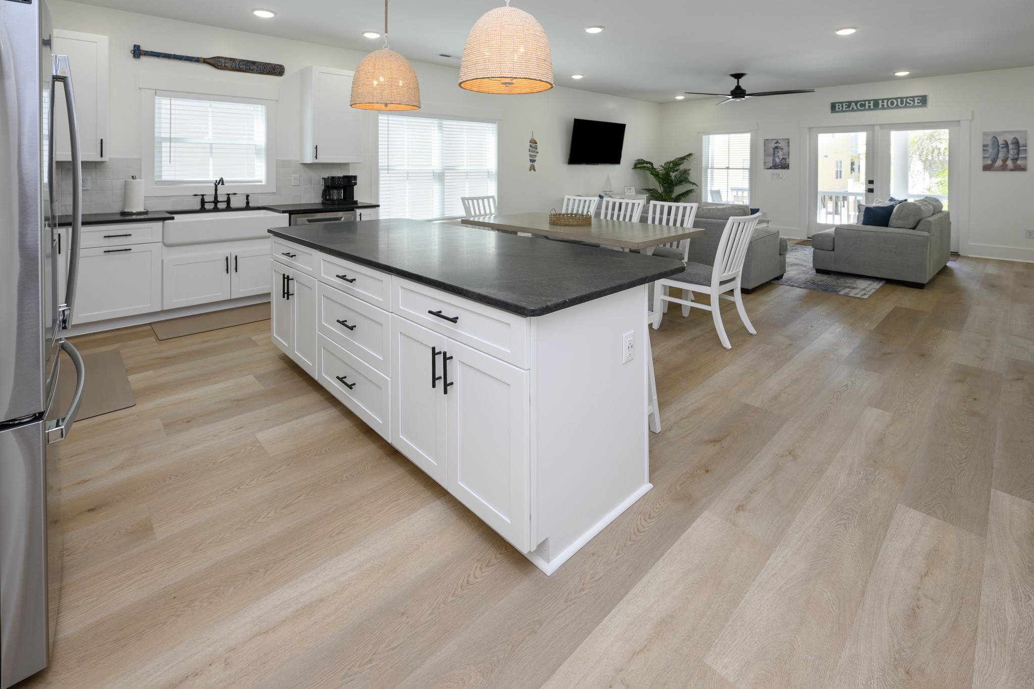 115 A 6th Avenue South Surfside Beach, SC 29575 - Photo 4 of 37