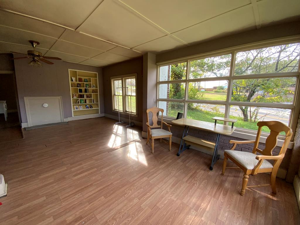 61 Fairview Road Andrews, NC 28901 - Photo 3 of 54 Gallery Image 3