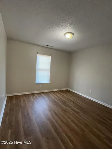 $1,150 | 2037 Brandymill Lane, Jacksonville, NC 28546