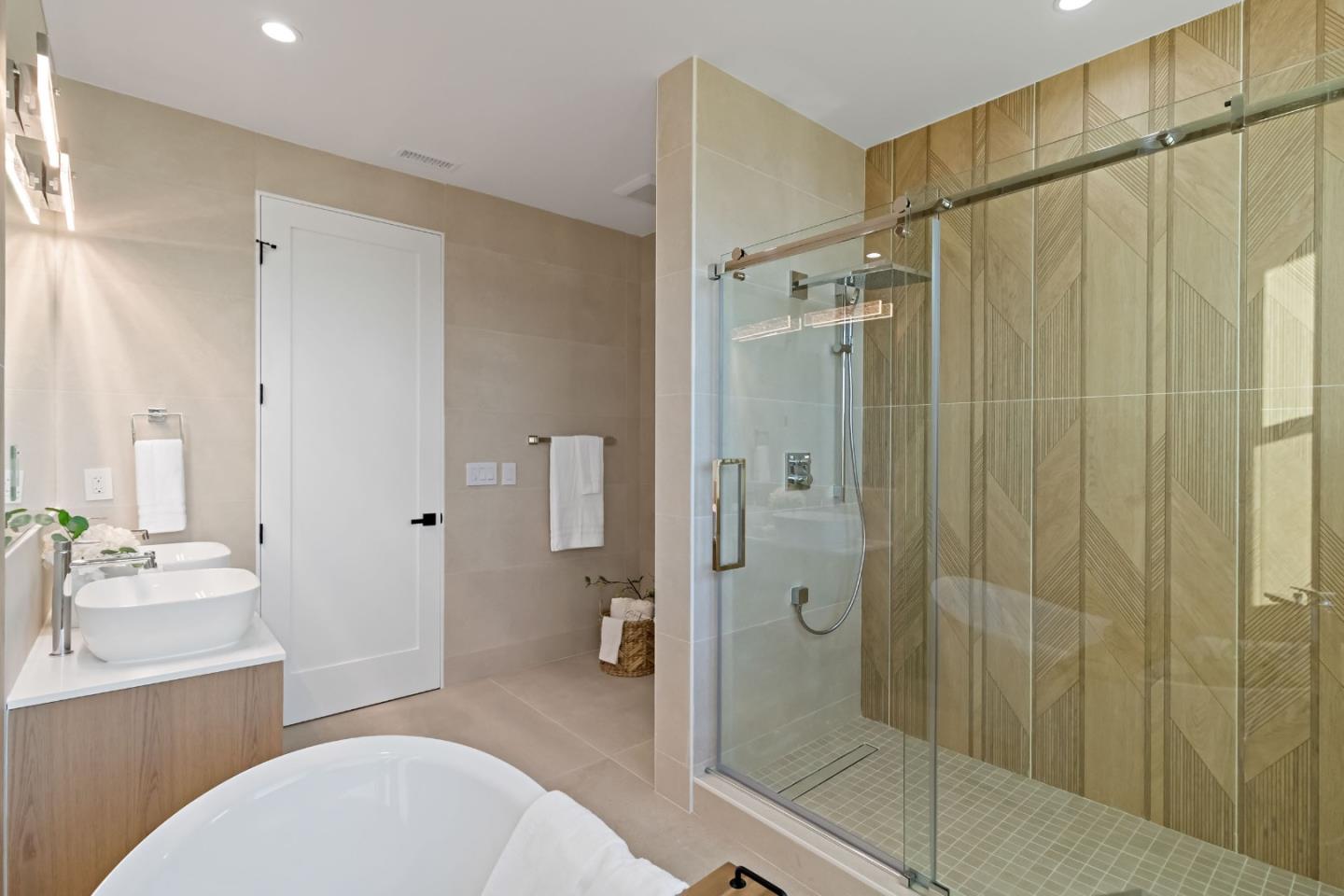 1040 West Riverside Way San Jose, CA 95129 - Photo 53 of 69