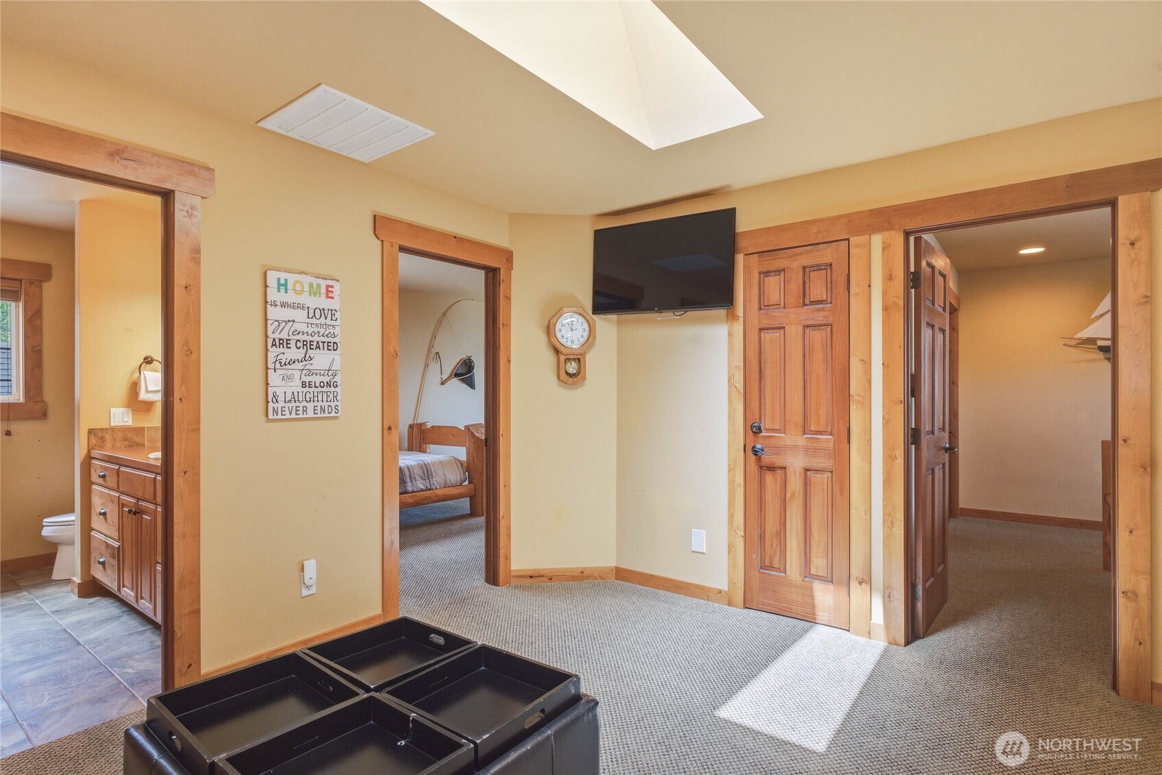 915 South Lakeshore Road Chelan, WA 98816 - Photo 27 of 40