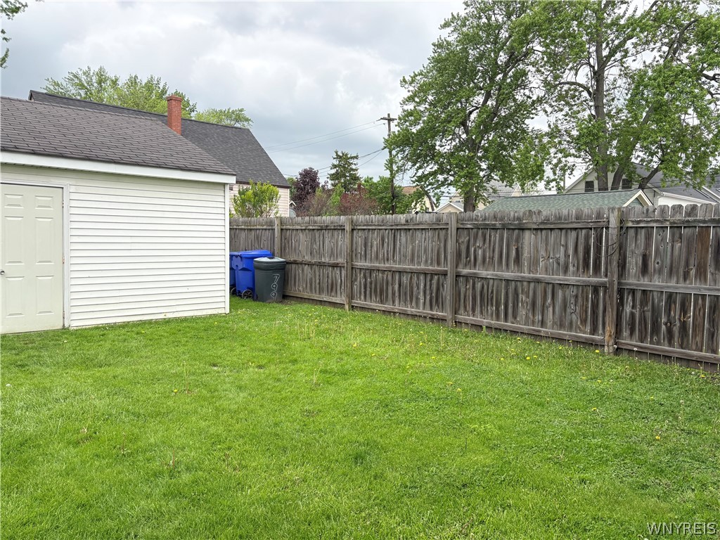 799 Center Road West Seneca, NY 14224 - Photo 7 of 46