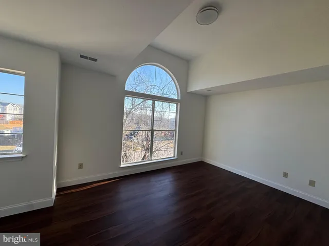 $529,500 | 17306 Rocky Mt Lane, Dumfries, VA 22026