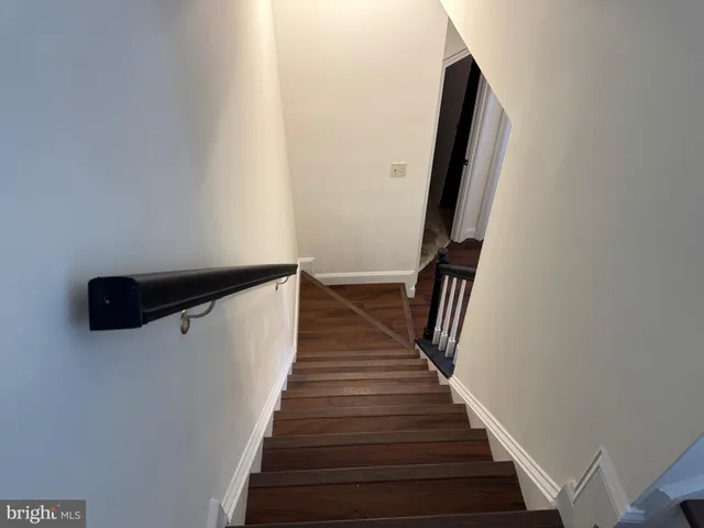 $529,500 | 17306 Rocky Mt Lane, Dumfries, VA 22026