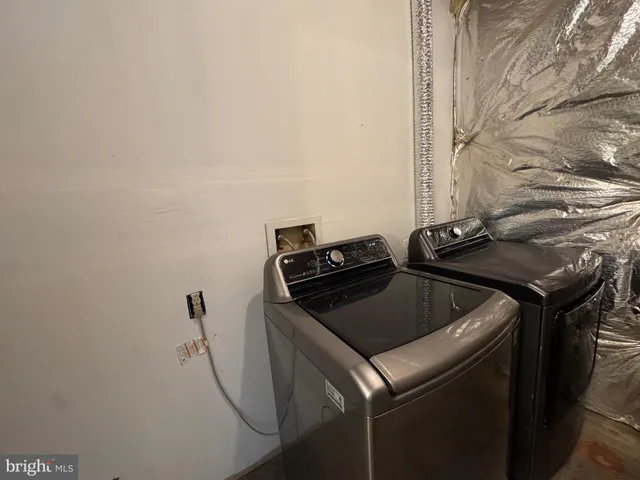 $529,500 | 17306 Rocky Mt Lane, Dumfries, VA 22026