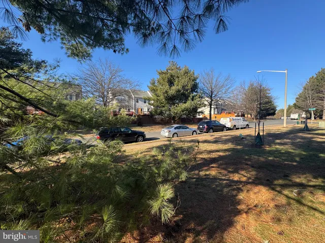 $529,500 | 17306 Rocky Mt Lane, Dumfries, VA 22026