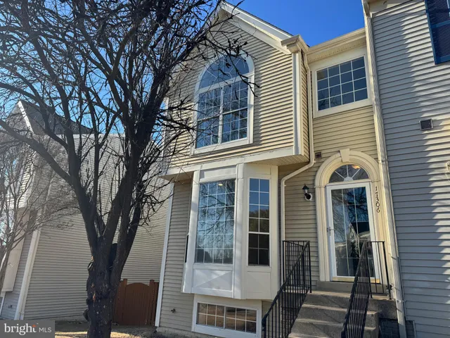 $530,000 | 17306 Rocky Mt Lane, Dumfries, VA 22026