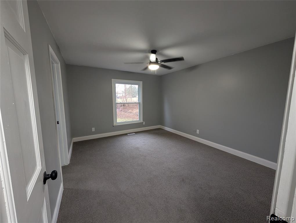 6353 Perry Road Grand Blanc, MI 48439 - Photo 38 of 61