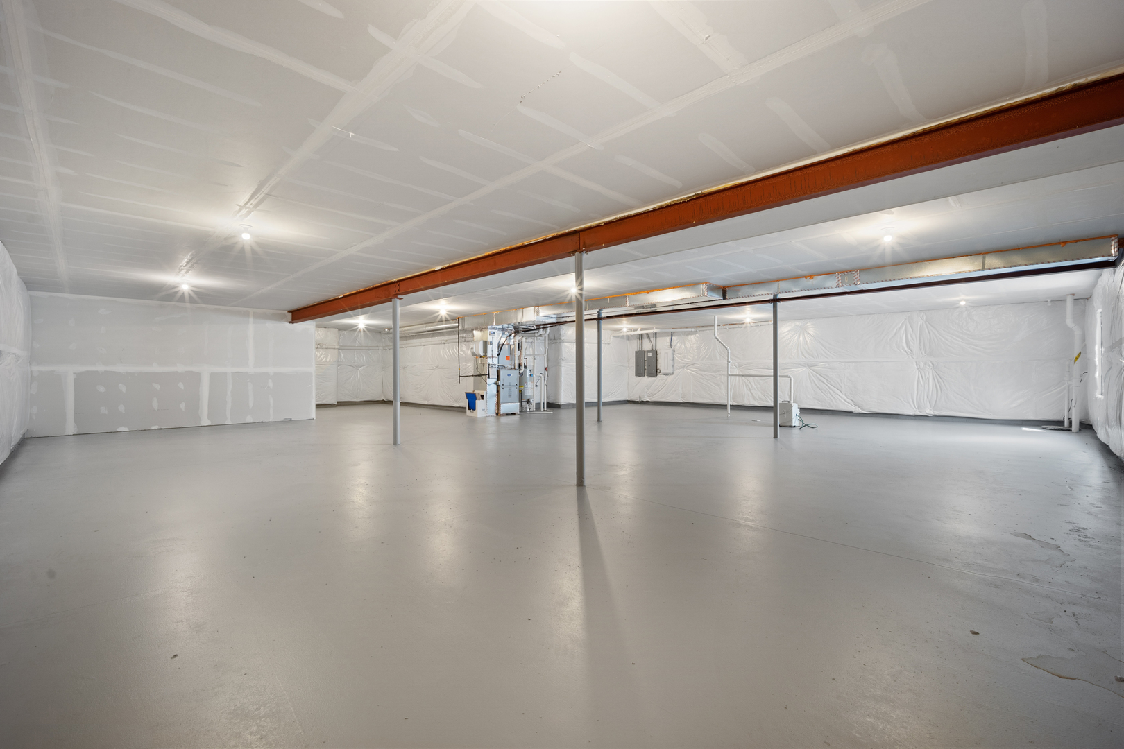 2824 Parkside Circle Glenview, IL 60026 - Photo 28 of 31 a view of a room with wooden floor