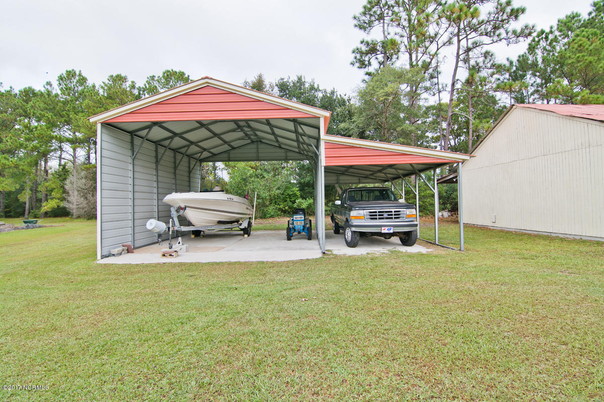 644 Bogue Loop Road Newport, NC 28570 - Photo 58 of 65 Boat Shed