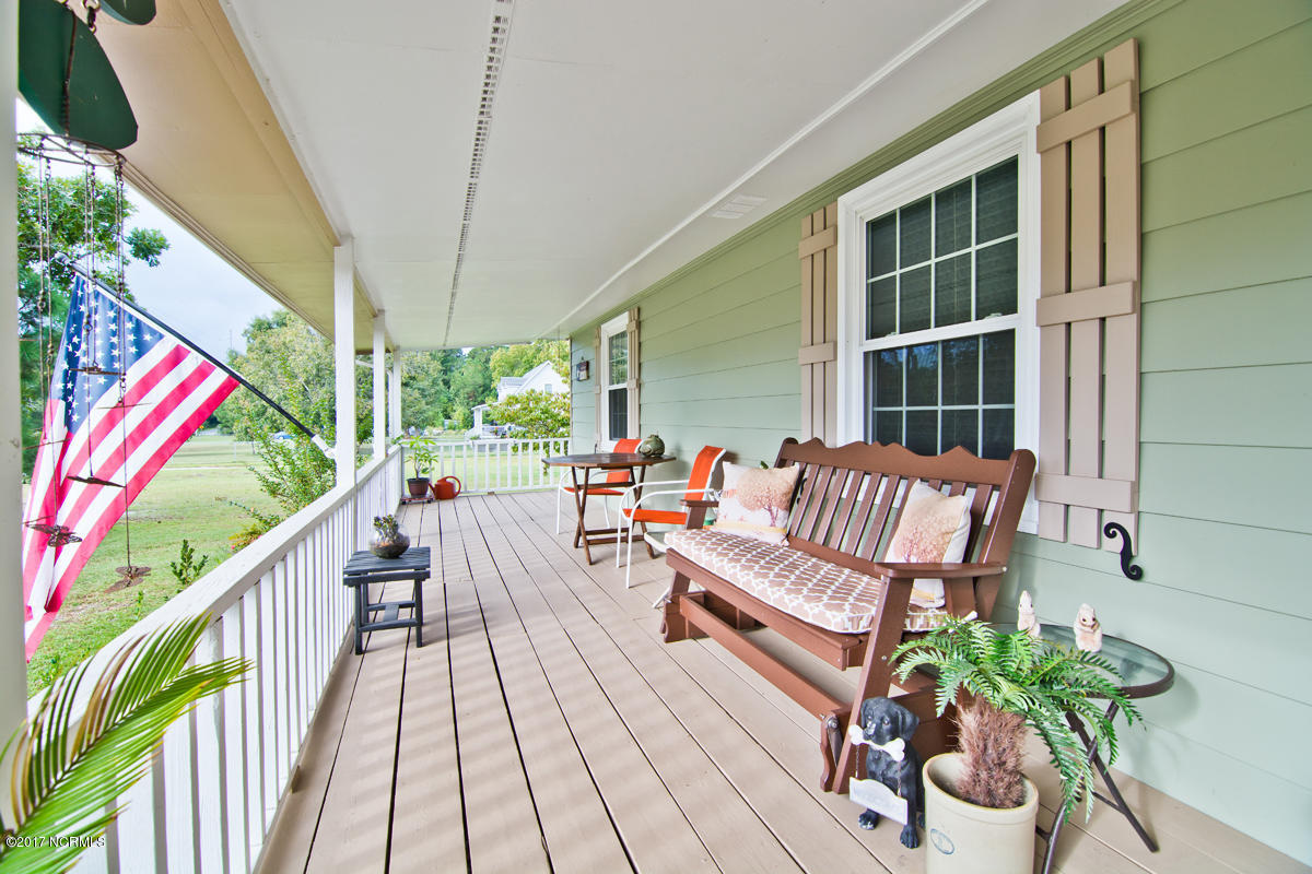 644 Bogue Loop Road Newport, NC 28570 - Photo 8 of 65 Front Porch