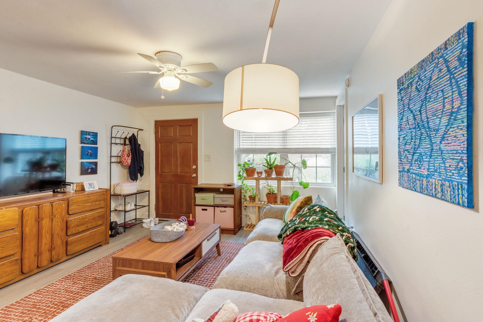 202 East Bradford Road, Unit 14 Tallahassee, FL 32303 - Photo 5 of 49