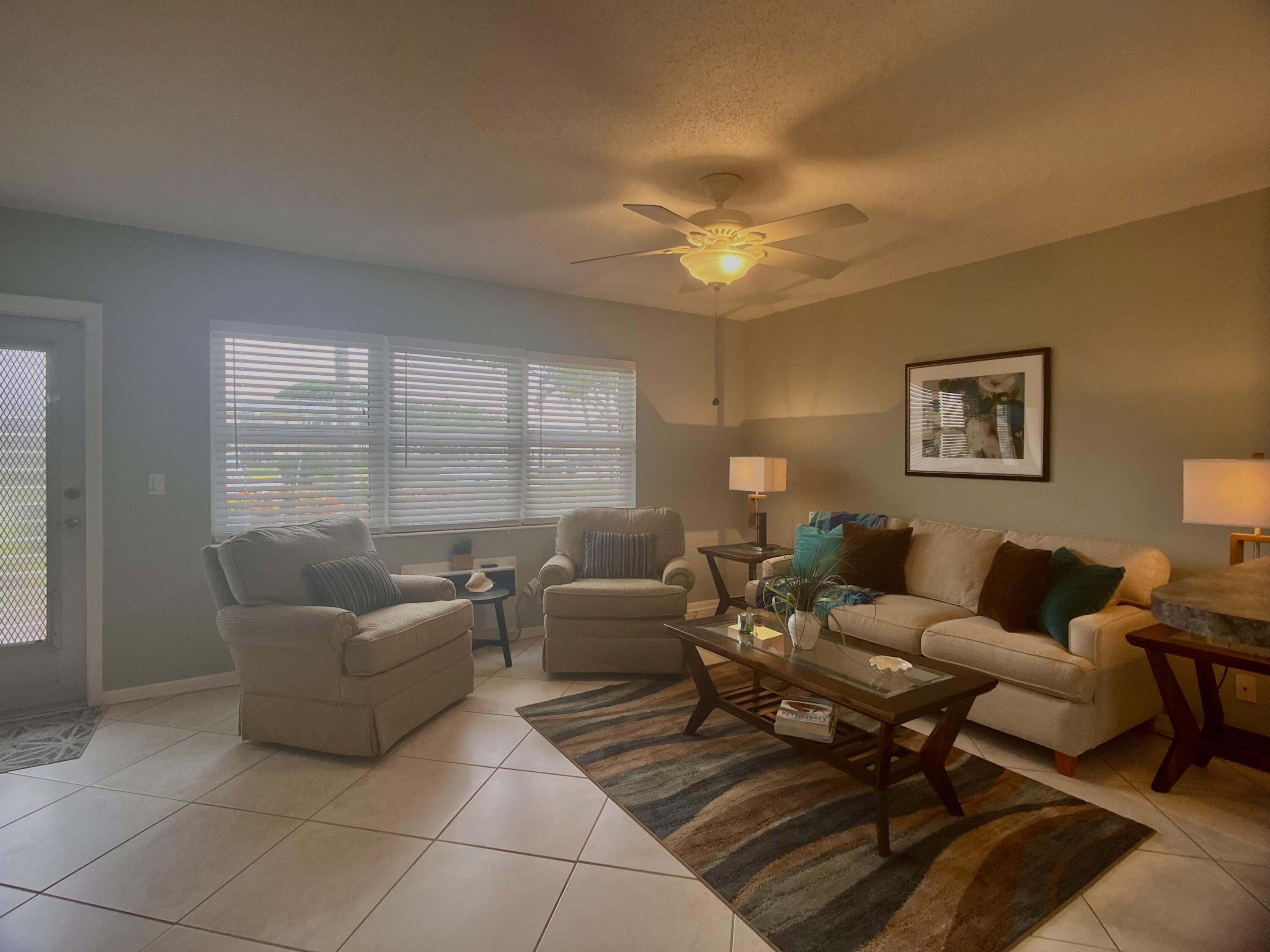 243 Coventry K West Palm Beach, FL 33417 - Photo 6 of 30 8E257224-57CE-422A-B142-F167AB0E7425