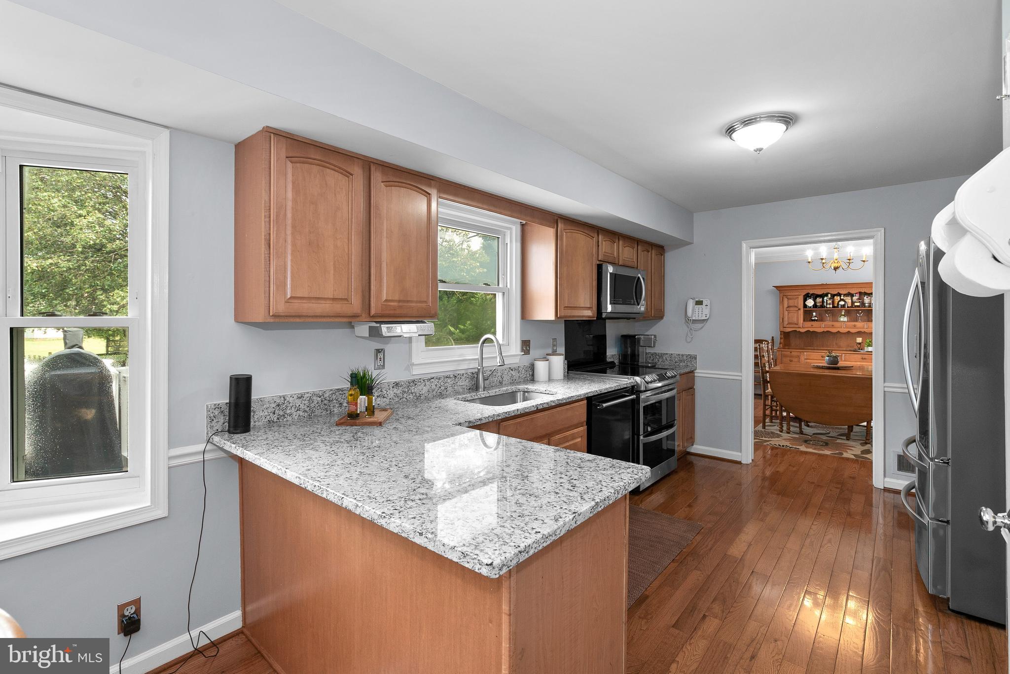 13910 Poplar Tree Road Chantilly, VA 20151 - Photo 13 of 51 Beautiful New Granite! SS Appliances, Maple Cabs