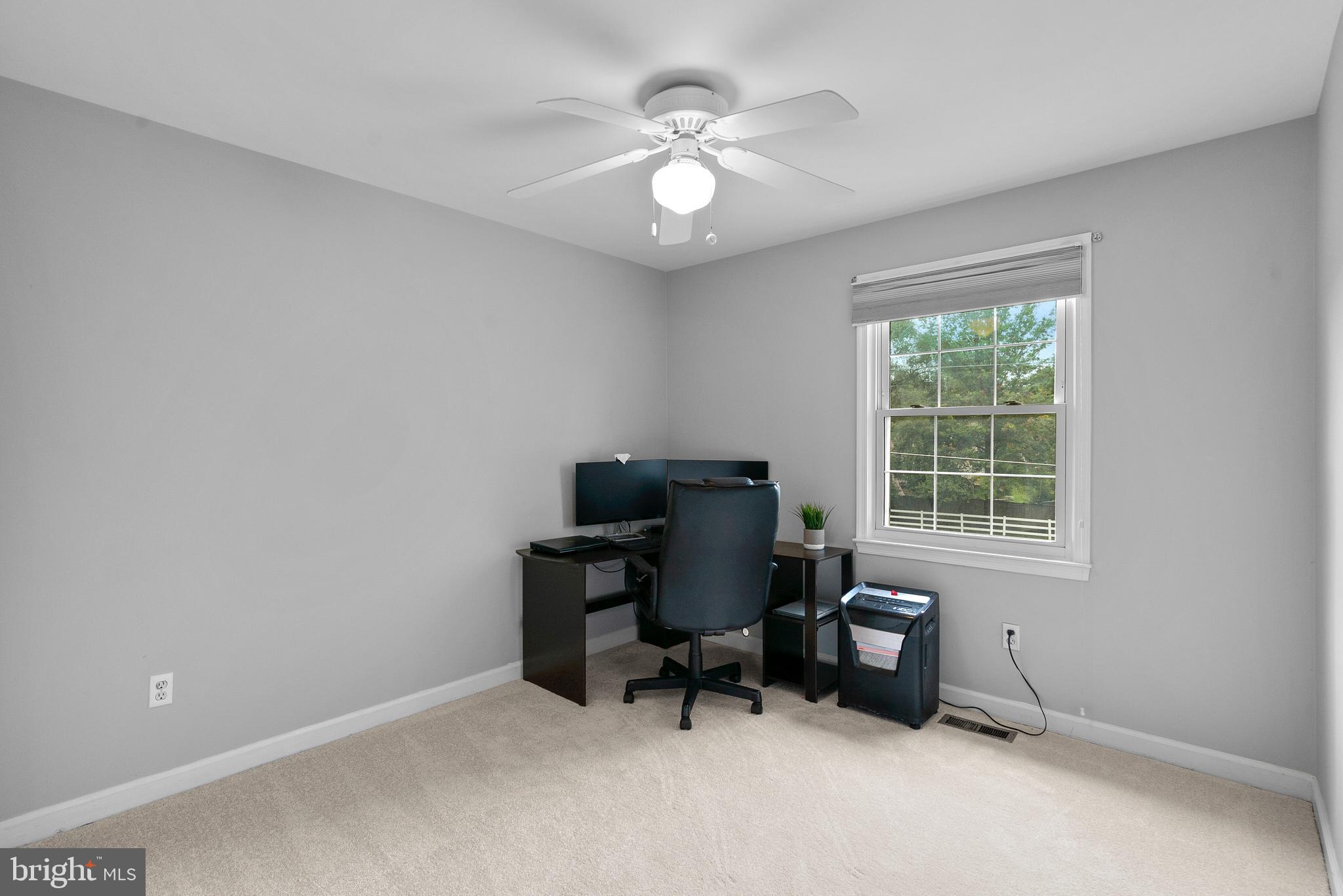 13910 Poplar Tree Road Chantilly, VA 20151 - Photo 30 of 51 Bedroom 2 on Upper Level