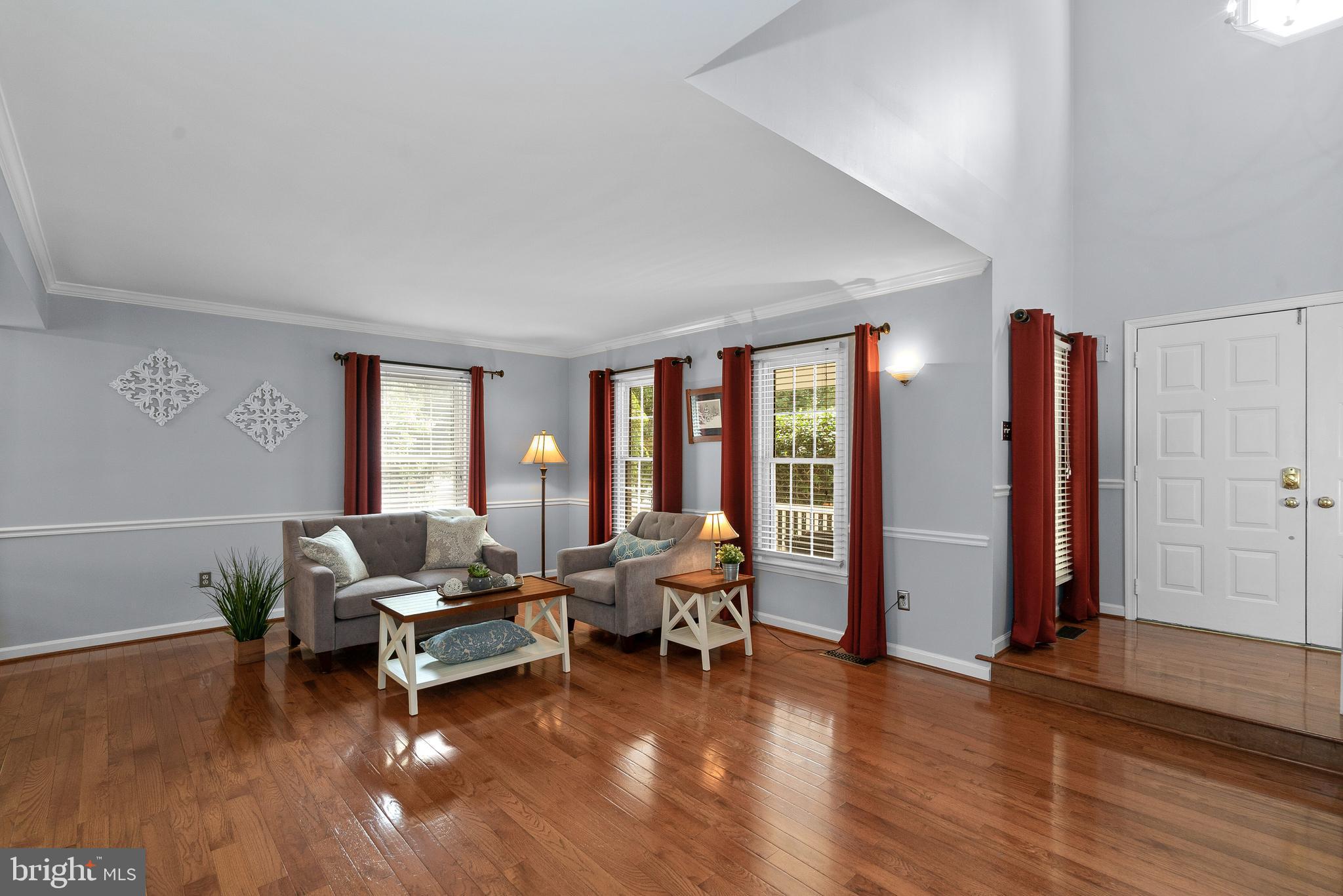 13910 Poplar Tree Road Chantilly, VA 20151 - Photo 4 of 51 Open Living Room w/ HWFs