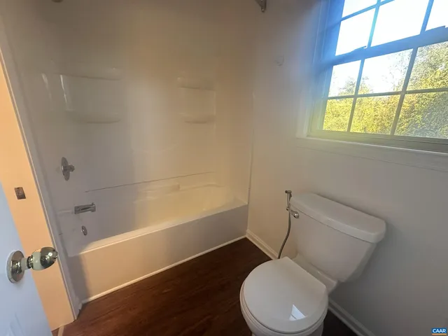 $1,895 | 933 Huntwood Lane, Charlottesville, VA 22901