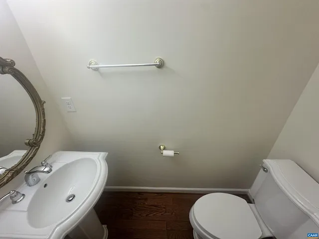 $1,895 | 933 Huntwood Lane, Charlottesville, VA 22901