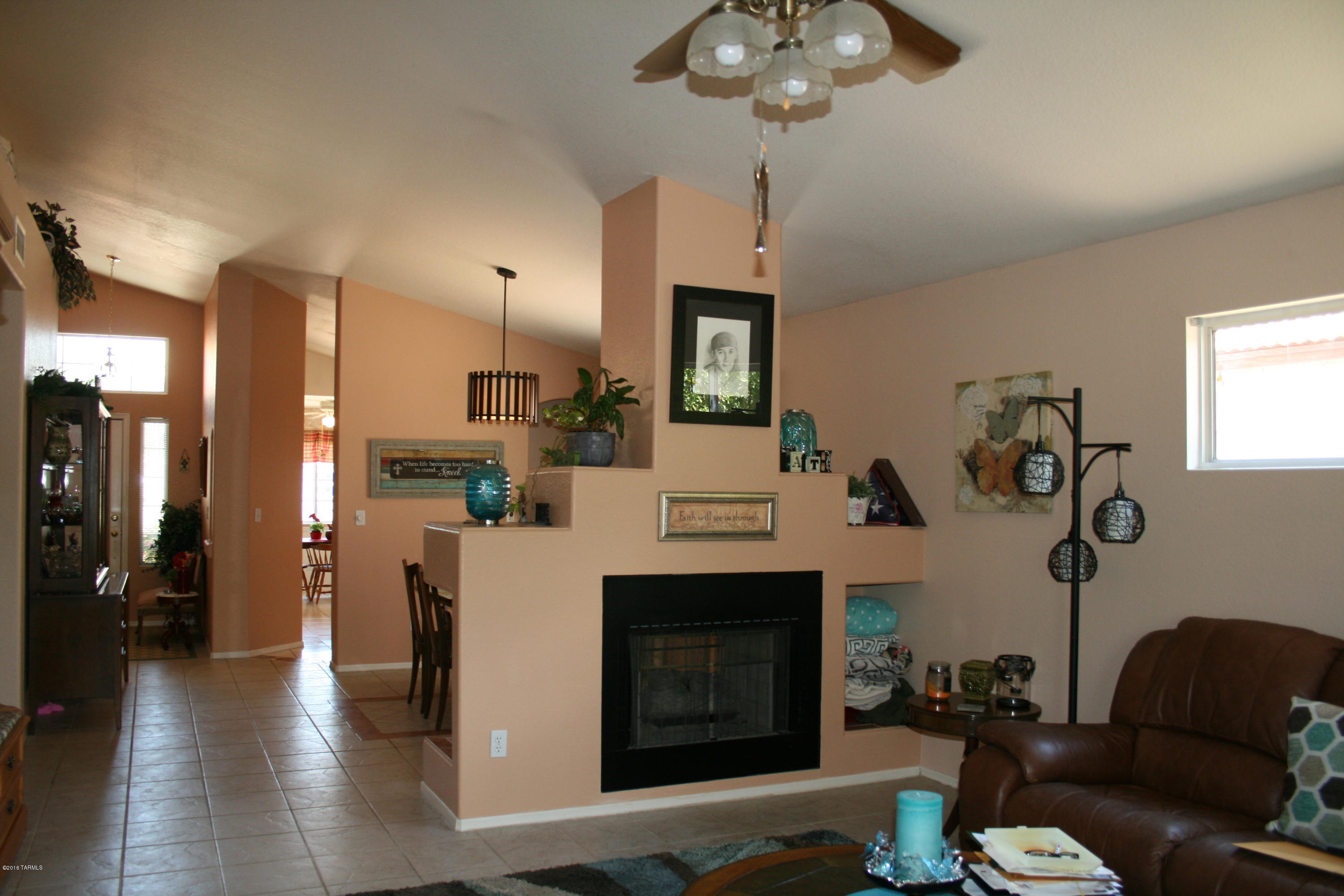 8785 North Maple Ridge Place Tucson, AZ 85743 - Photo 3 of 20 Gallery Image 3