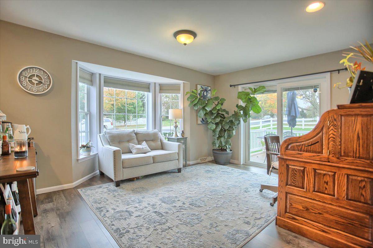 576 Wallingford Road Lancaster, PA 17601 - Photo 14 of 43