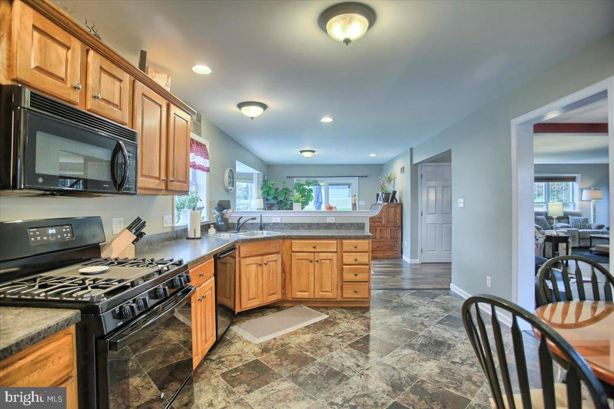 576 Wallingford Road Lancaster, PA 17601 - Photo 20 of 43