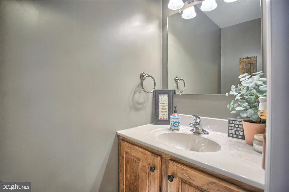 576 Wallingford Road Lancaster, PA 17601 - Photo 21 of 43