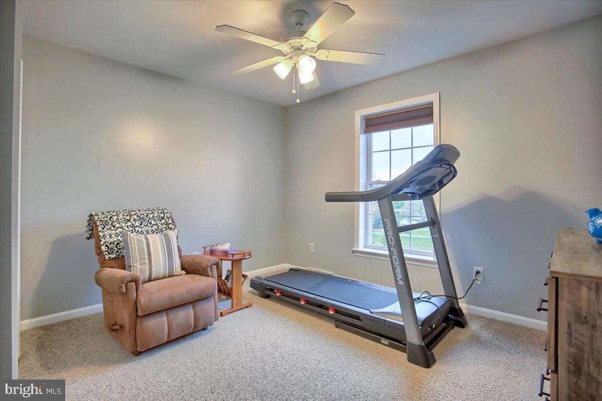 576 Wallingford Road Lancaster, PA 17601 - Photo 32 of 43