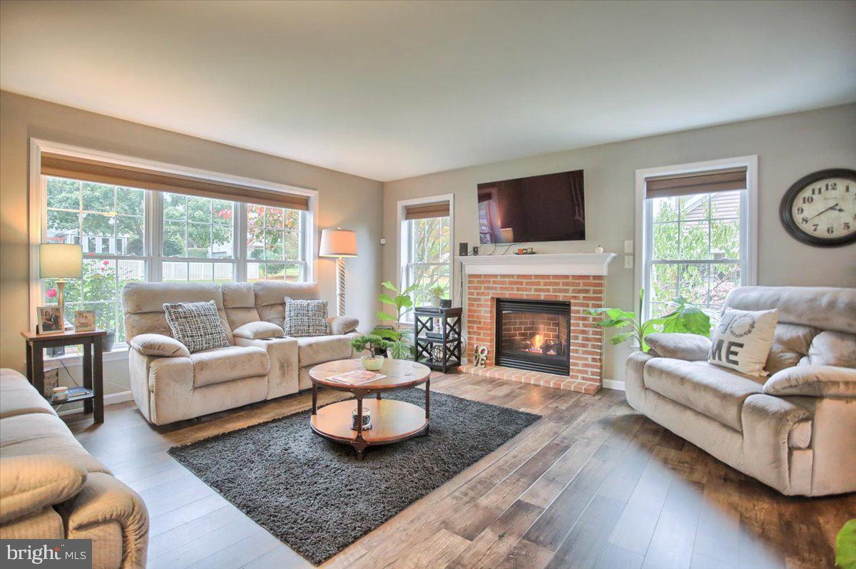 576 Wallingford Road Lancaster, PA 17601 - Photo 8 of 43