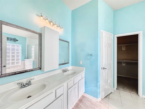 $2,400 | 3506 Deerbrook Court, Pearland, TX 77584