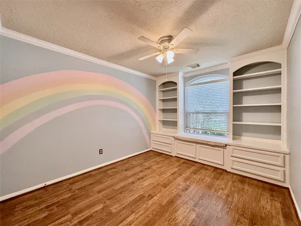 $2,400 | 3506 Deerbrook Court, Pearland, TX 77584