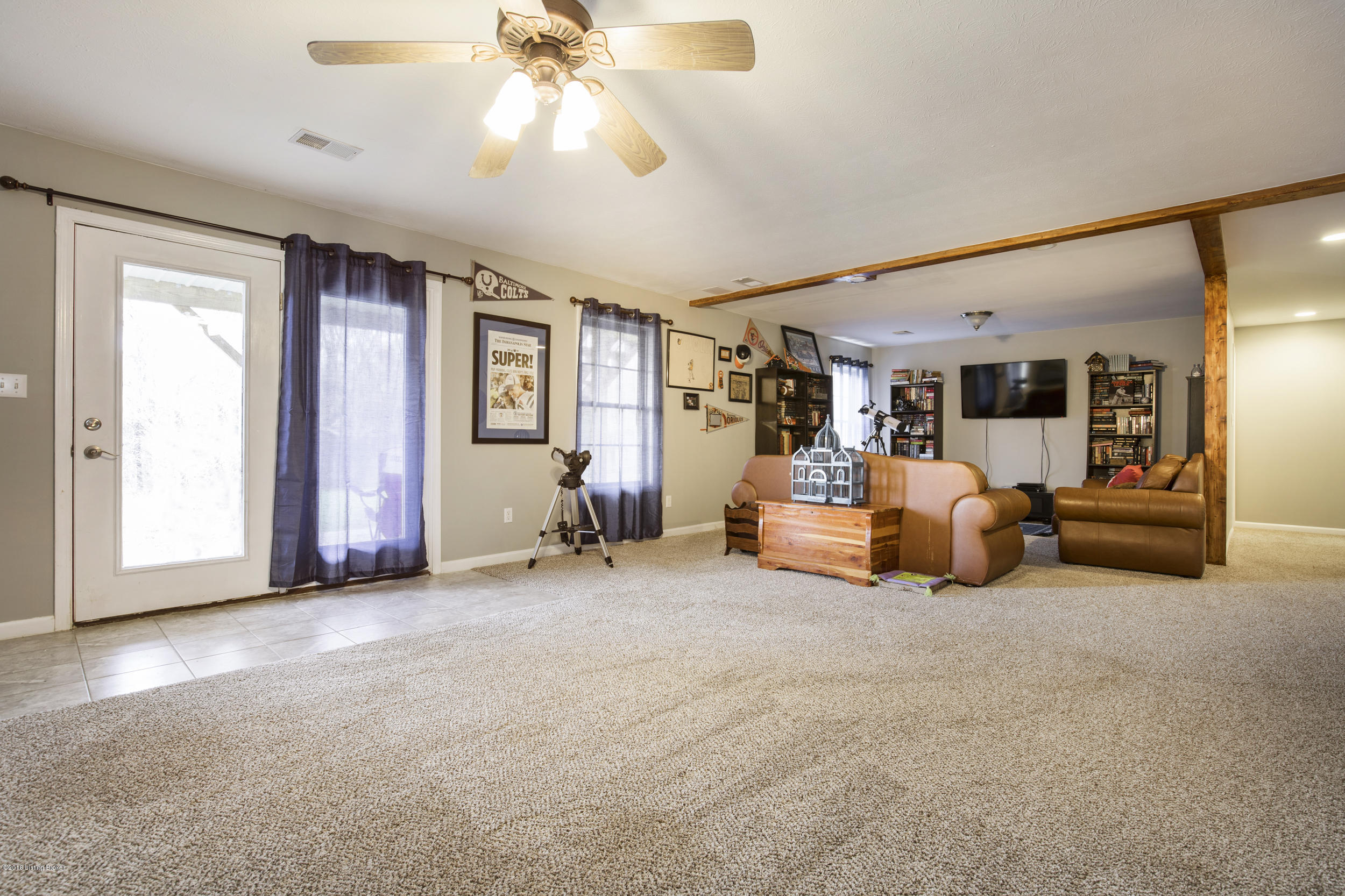 388 Bart Smith Road Smithfield, KY 40068 - Photo 28 of 45 28-LL family room