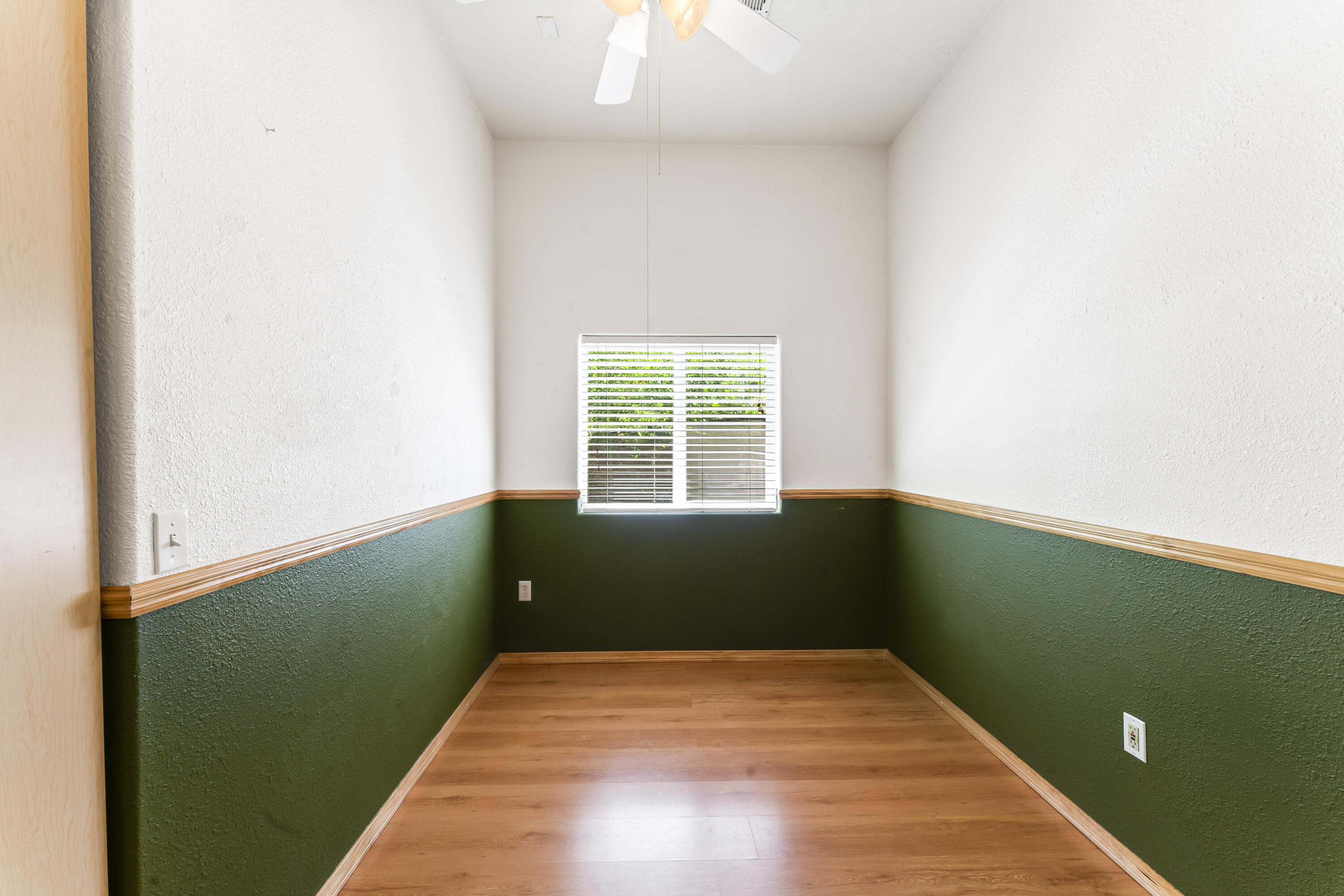 10431 Blackwell Road Central Point, OR 97502 - Photo 38 of 56 38