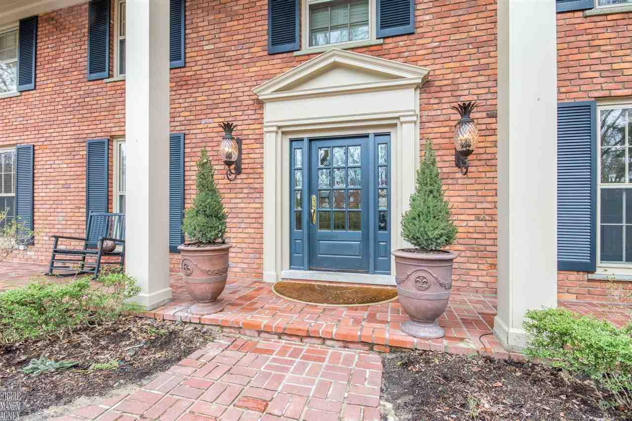 175 Touraine Road Grosse Pointe, MI 48236 - Photo 31 of 31 31393880-30.JPG