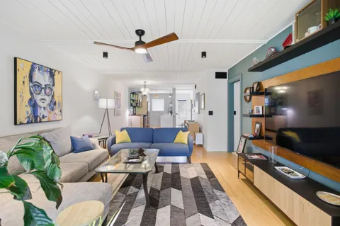 $180,000 | 2600 Southwest 22nd Avenue, Unit 906, Delray Beach, FL 33445